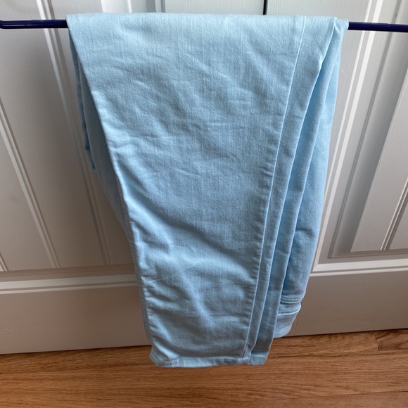 Women’s Pants - Picture 3 of 3